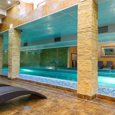 Premier Prezident Garni And 5*