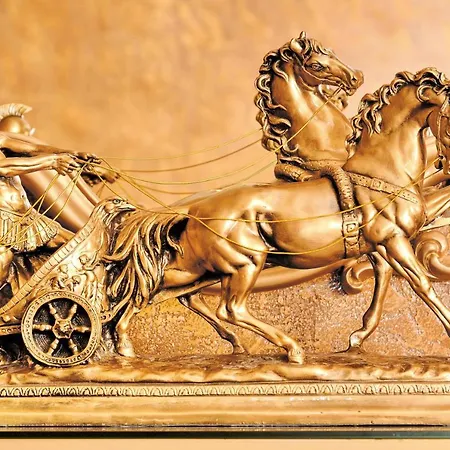 Premier Prezident Garni And