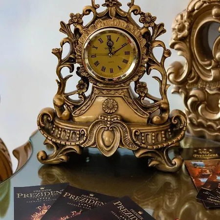 Premier Prezident Garni And Sremski Karlovci