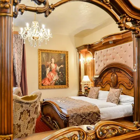 Premier Prezident Garni And Hotel 5*