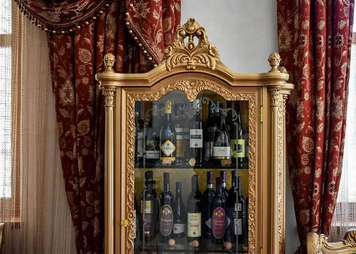 Premier Prezident Garni And Hotel