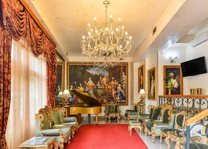 Hotel Premier Prezident Garni And