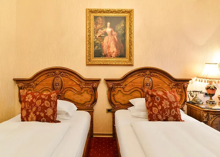 Premier Prezident Garni And Carloviţ