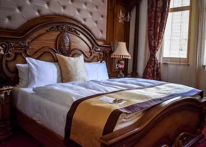 Premier Prezident Garni And Hotel Carloviţ