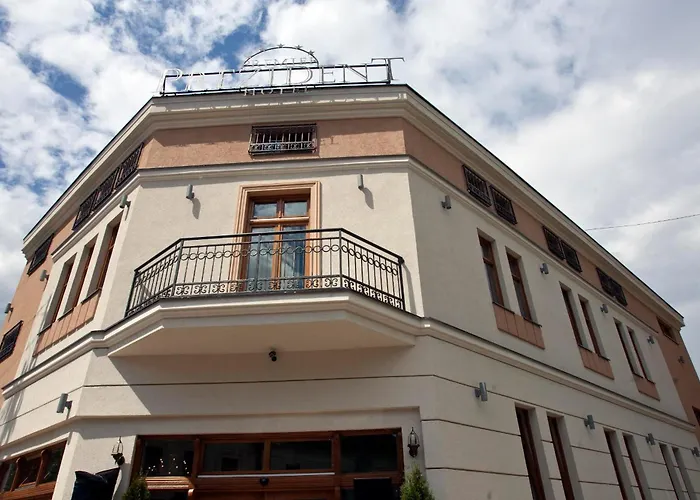 Premier Prezident Garni And Hotel 5*