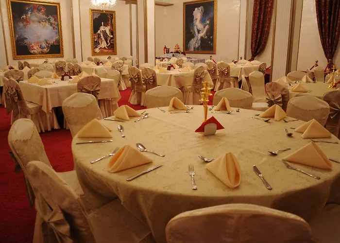 Premier Prezident Garni And 5* Carloviţ